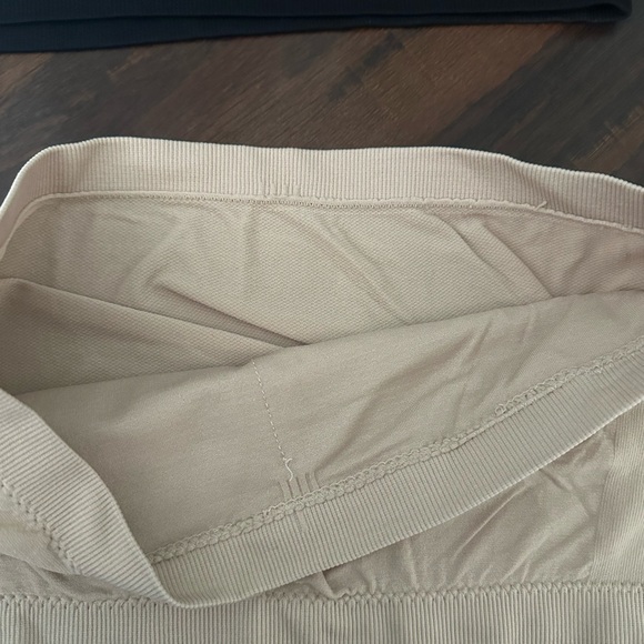 Bandeaus bra Set - Black, White, and Tan - Picture 2 of 2